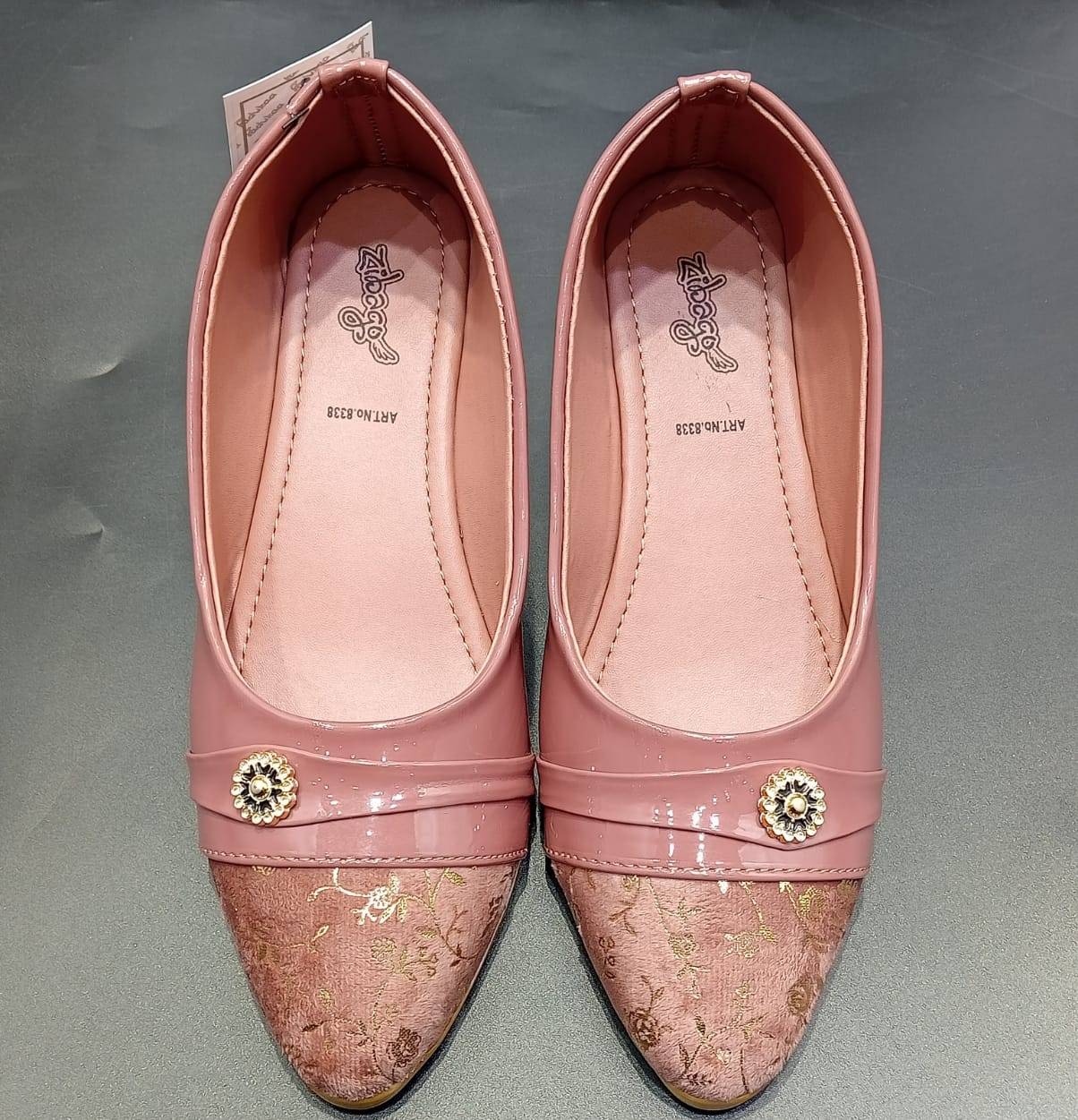 Zibago Peach Women Comfort Shoes